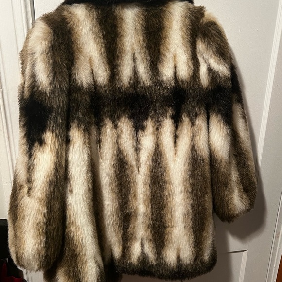 Insane vintage FAUX fur coat ✨ - Picture 5 of 6